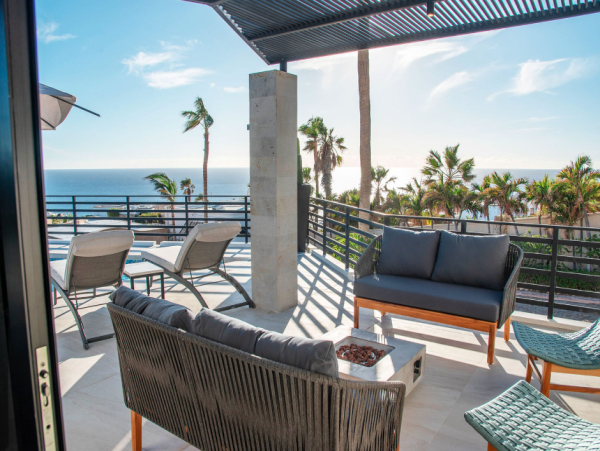 Luxurious 6-Bedroom Villa in Pedregal, Cabo San Lucas